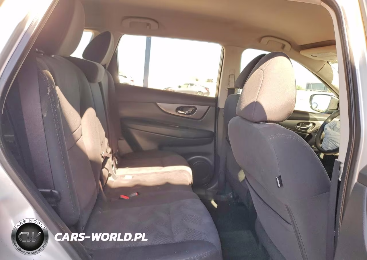 2016 Nissan Rogue S VIN:KNMAT2MT0GP672718 - 11