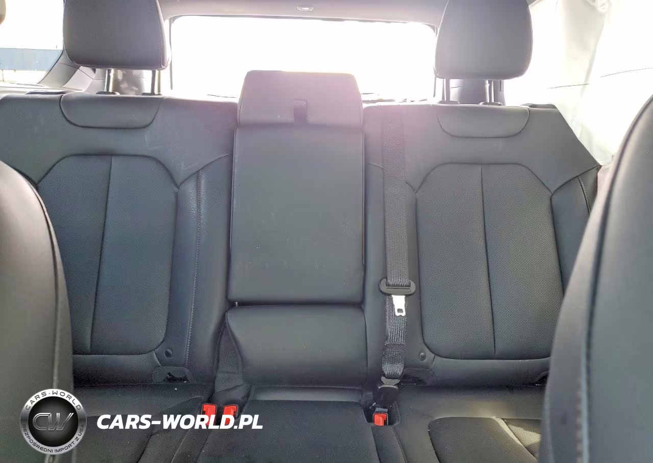 2026 Jeep Cherokee Laredo VIN:3C4PJMB20TT250251 - 10