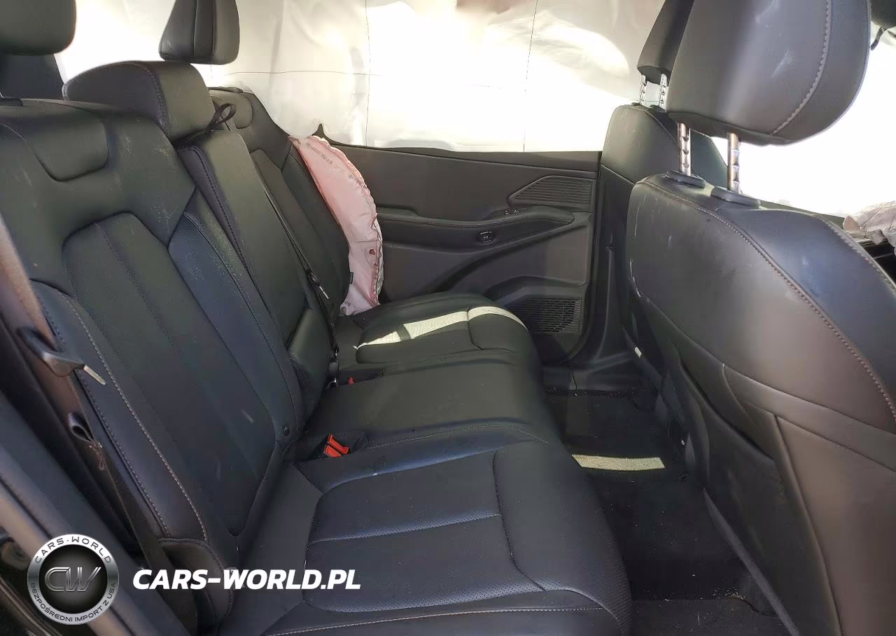 2026 Jeep Cherokee Laredo VIN:3C4PJMB20TT250251 - 11