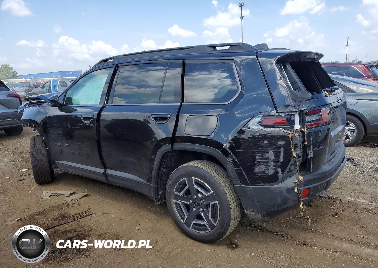 2026 Jeep Cherokee Laredo VIN:3C4PJMB20TT250251 - 2