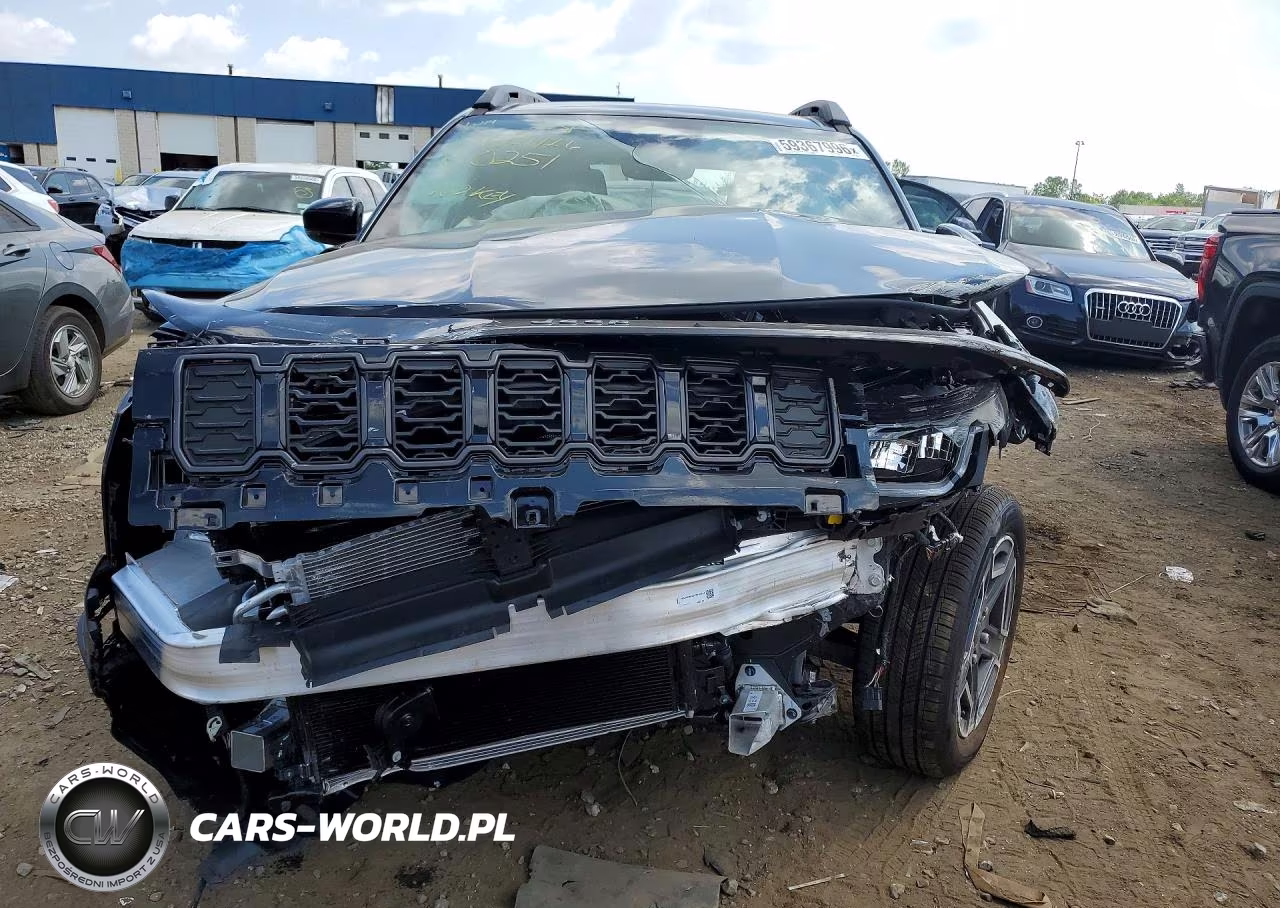2026 Jeep Cherokee Laredo VIN:3C4PJMB20TT250251 - 5