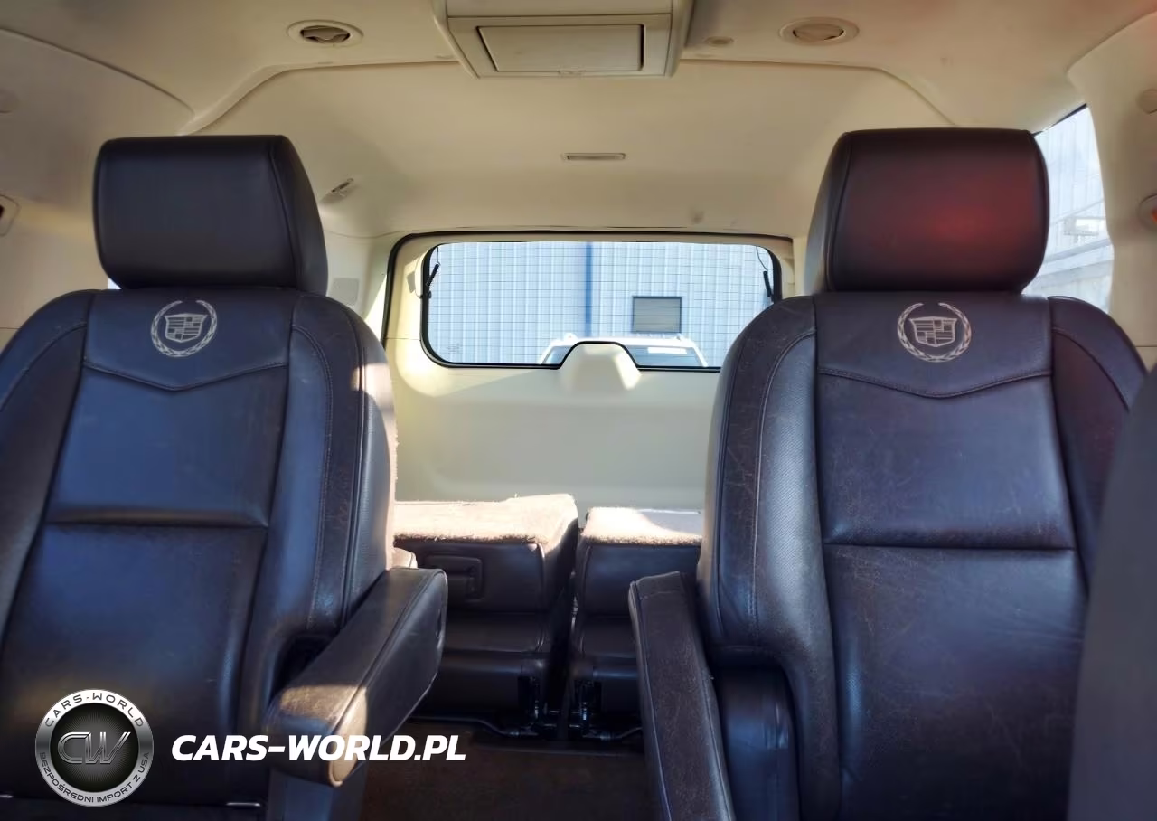 2011 Cadillac Escalade Esv Platinum VIN:1GYS4KEF4BR282190 - 10