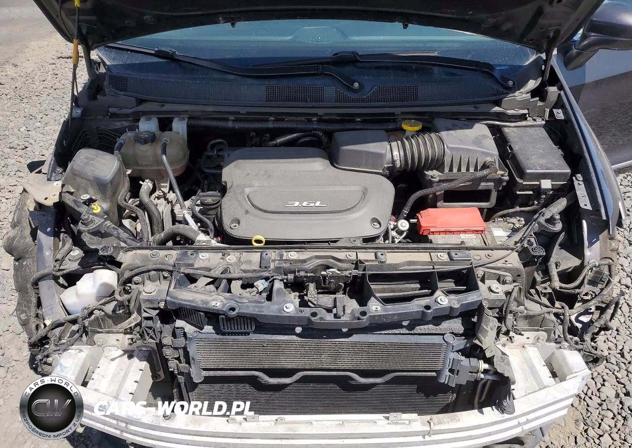 2017 Chrysler Pacifica Touring L Plus VIN:2C4RC1EGXHR628305 - 12