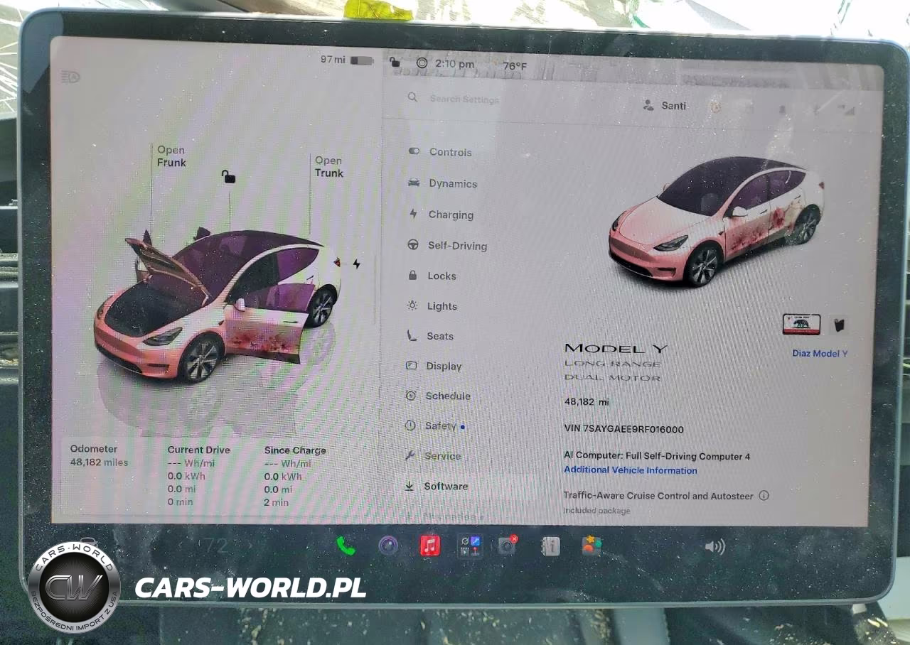 2024 Tesla Model Y VIN:7SAYGAEE9RF016000 - 9