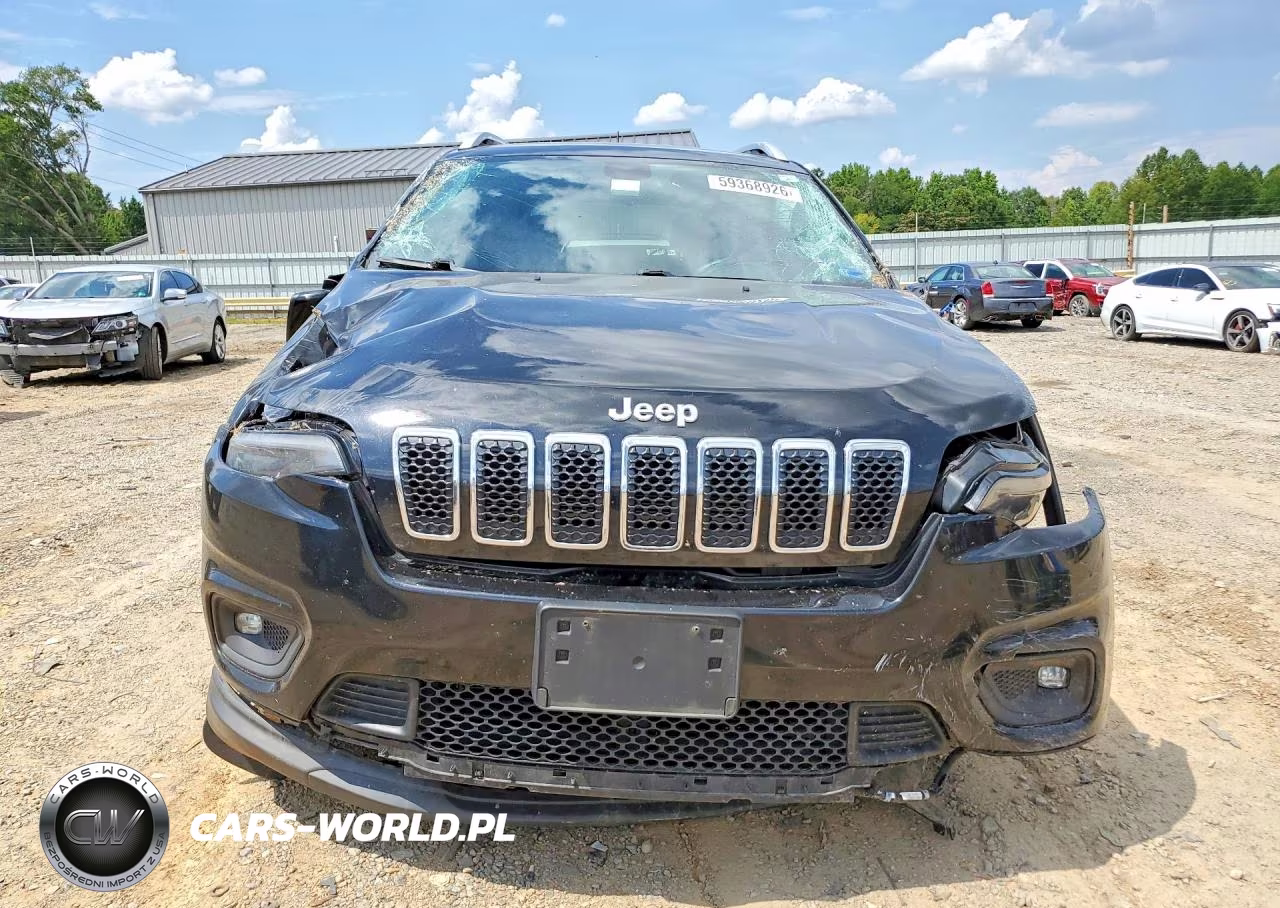 2019 Jeep Cher Latitude VIN:1C4PJMLNXKD345932 - 5