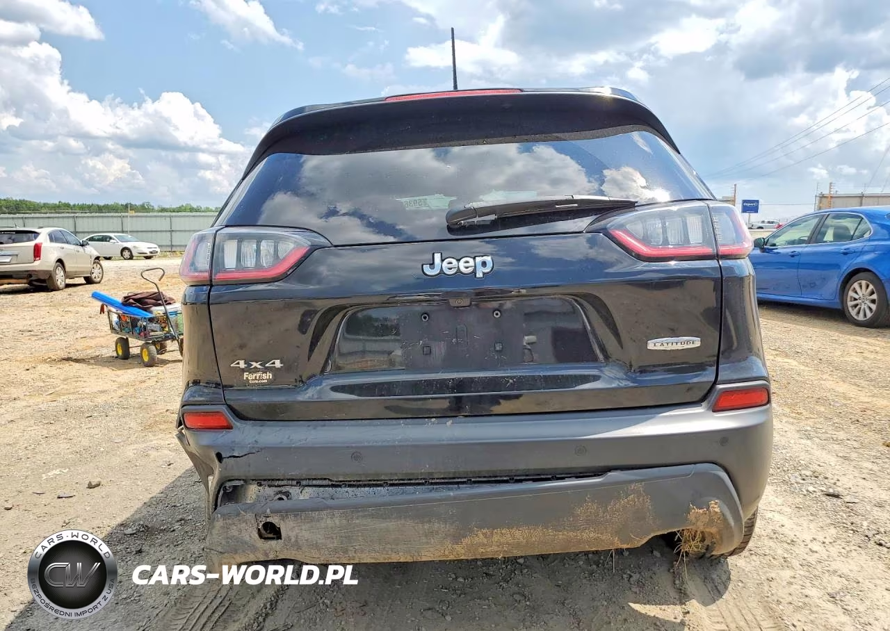 2019 Jeep Cher Latitude VIN:1C4PJMLNXKD345932 - 6
