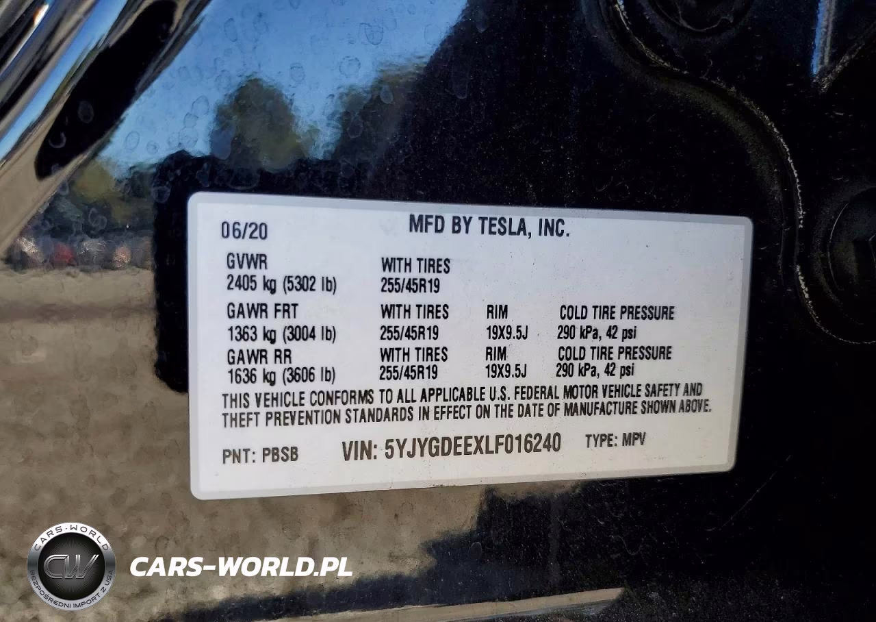 2020 Tesla Model Y VIN:5YJYGDEEXLF016240 - 13