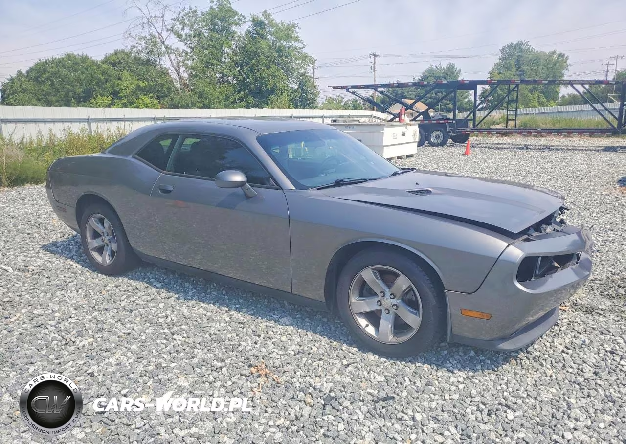 2012 Dodge Challenger Sxt VIN:2C3CDYAG8CH214055 - 4