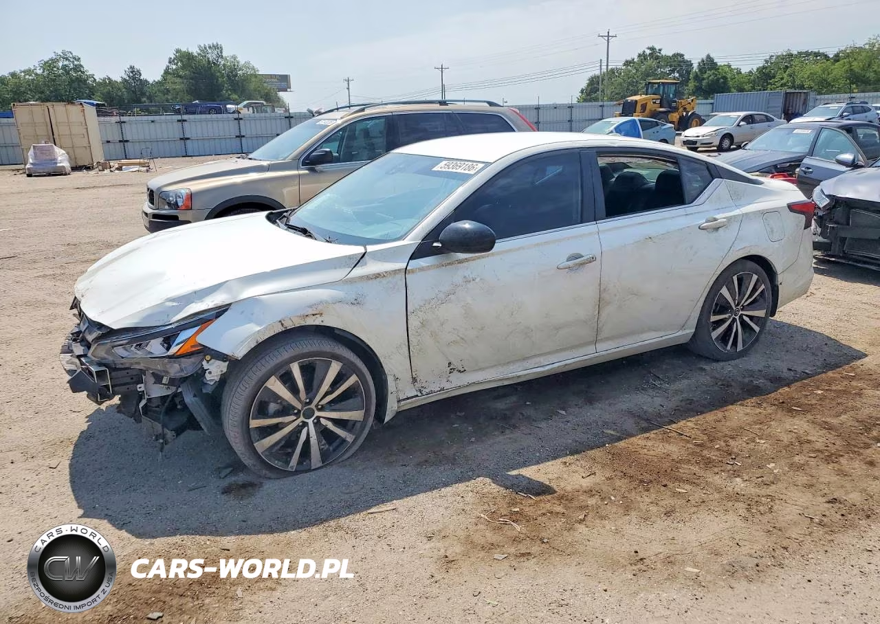 2020 Nissan Altima