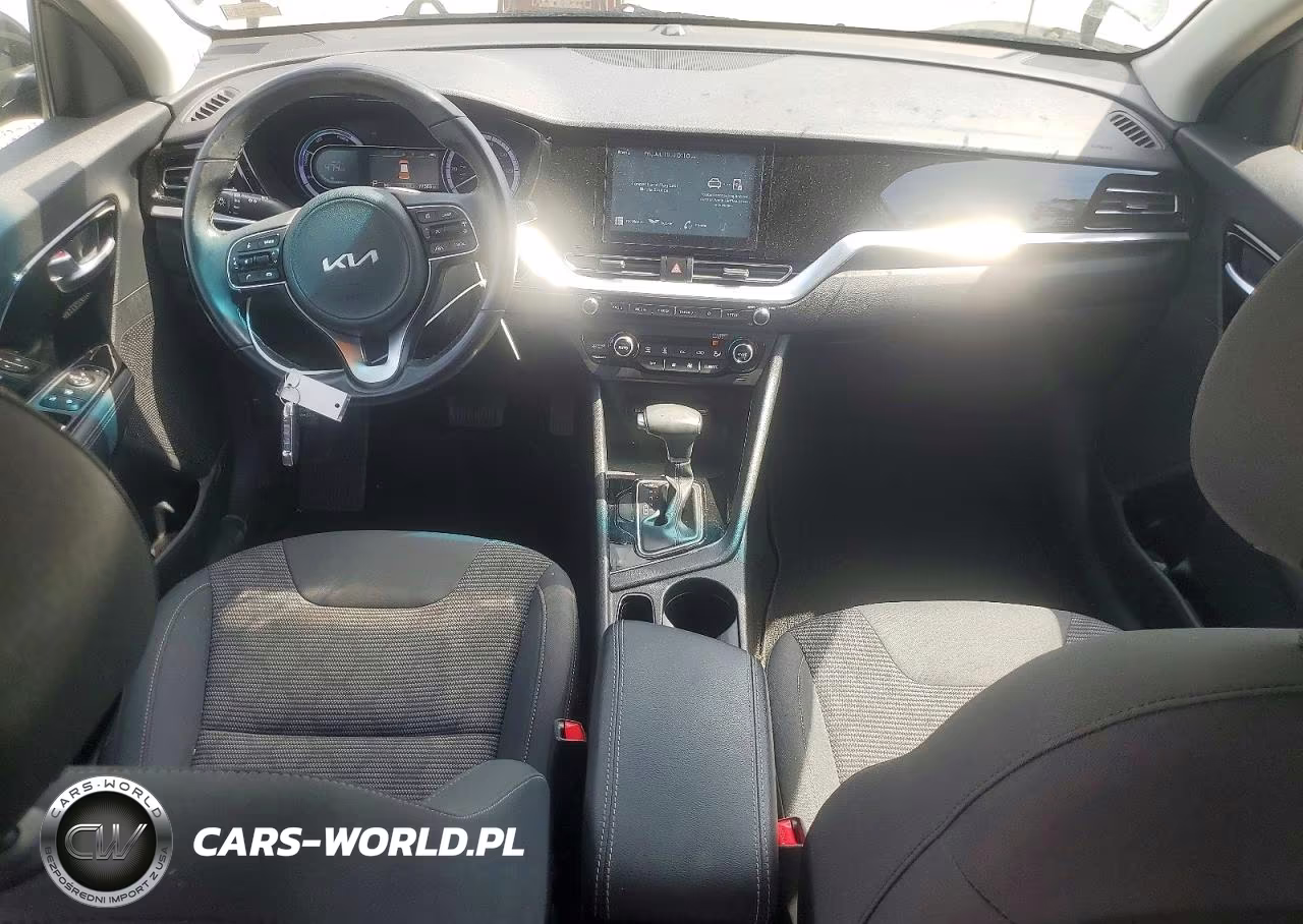 2022 Kia Niro Lxs VIN:KNDCB3LC3N5509864 - 8