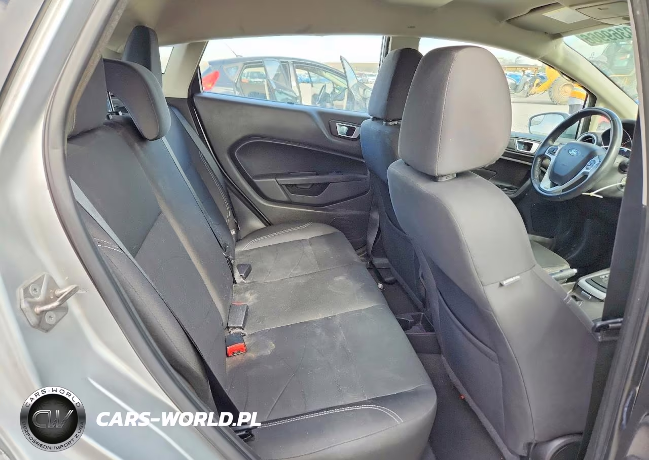 2015 Ford Fiesta Se VIN:3FADP4EJ5FM107949 - 10