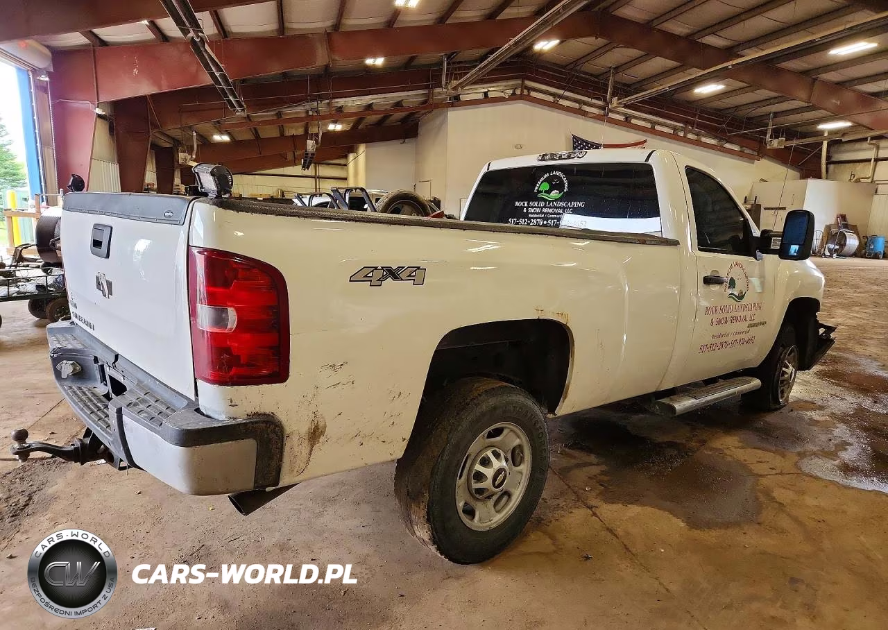 2012 Chevrolet Silverado K2500 Heavy Duty VIN:1GC0KVCG2CZ206212 - 3