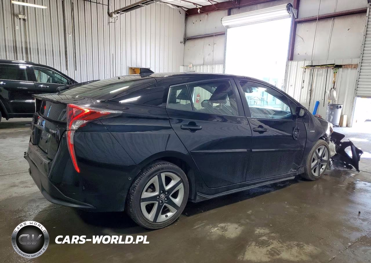 2017 Toyota Prius Four Touring VIN:JTDKARFU0H3029464 - 3