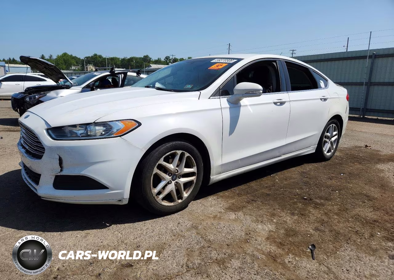 2015 Ford Fusion – zdjęcie 1 z 12