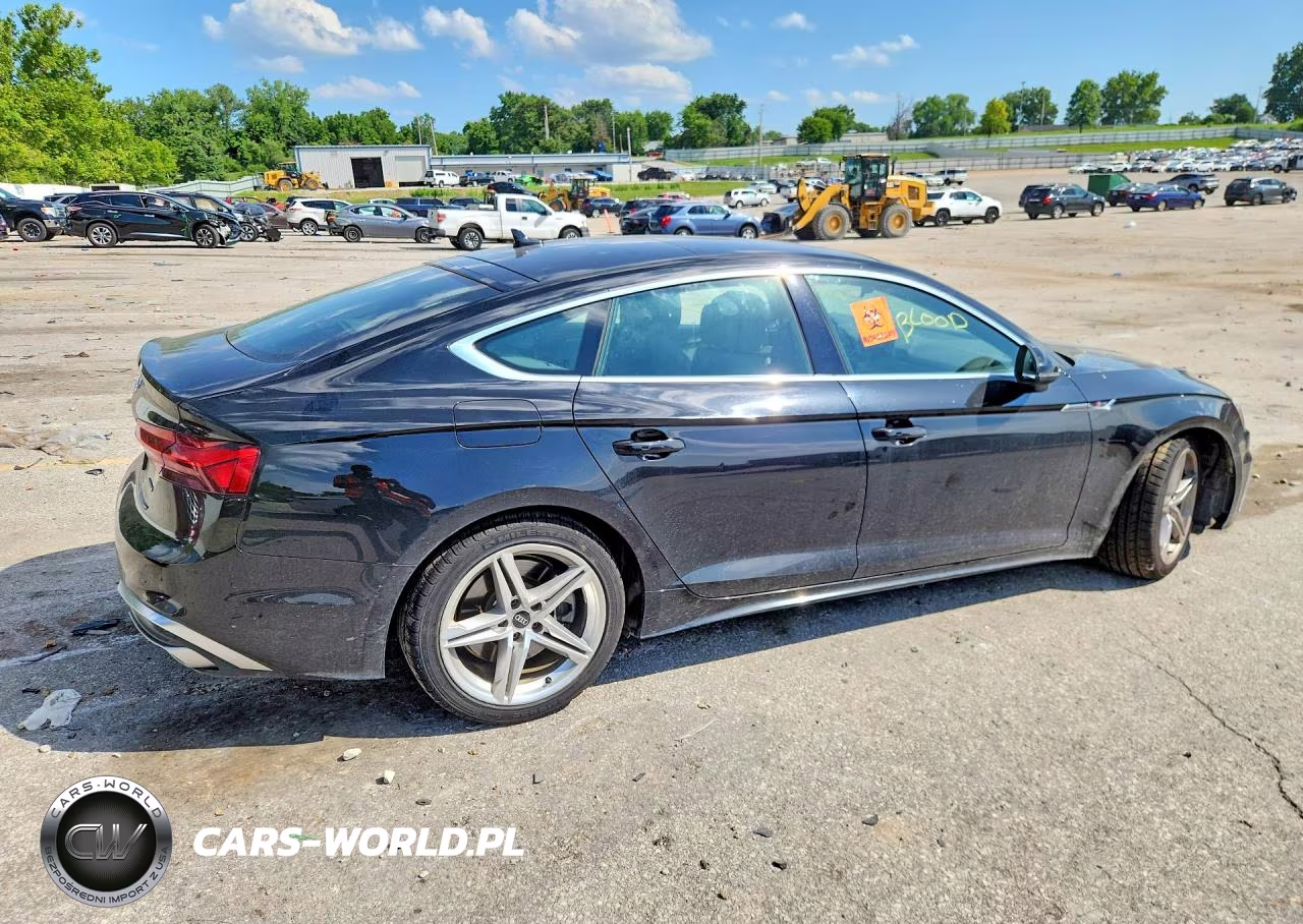 2021 Audi A5 Premium 45 VIN:WAUDACF59MA046216 - 3