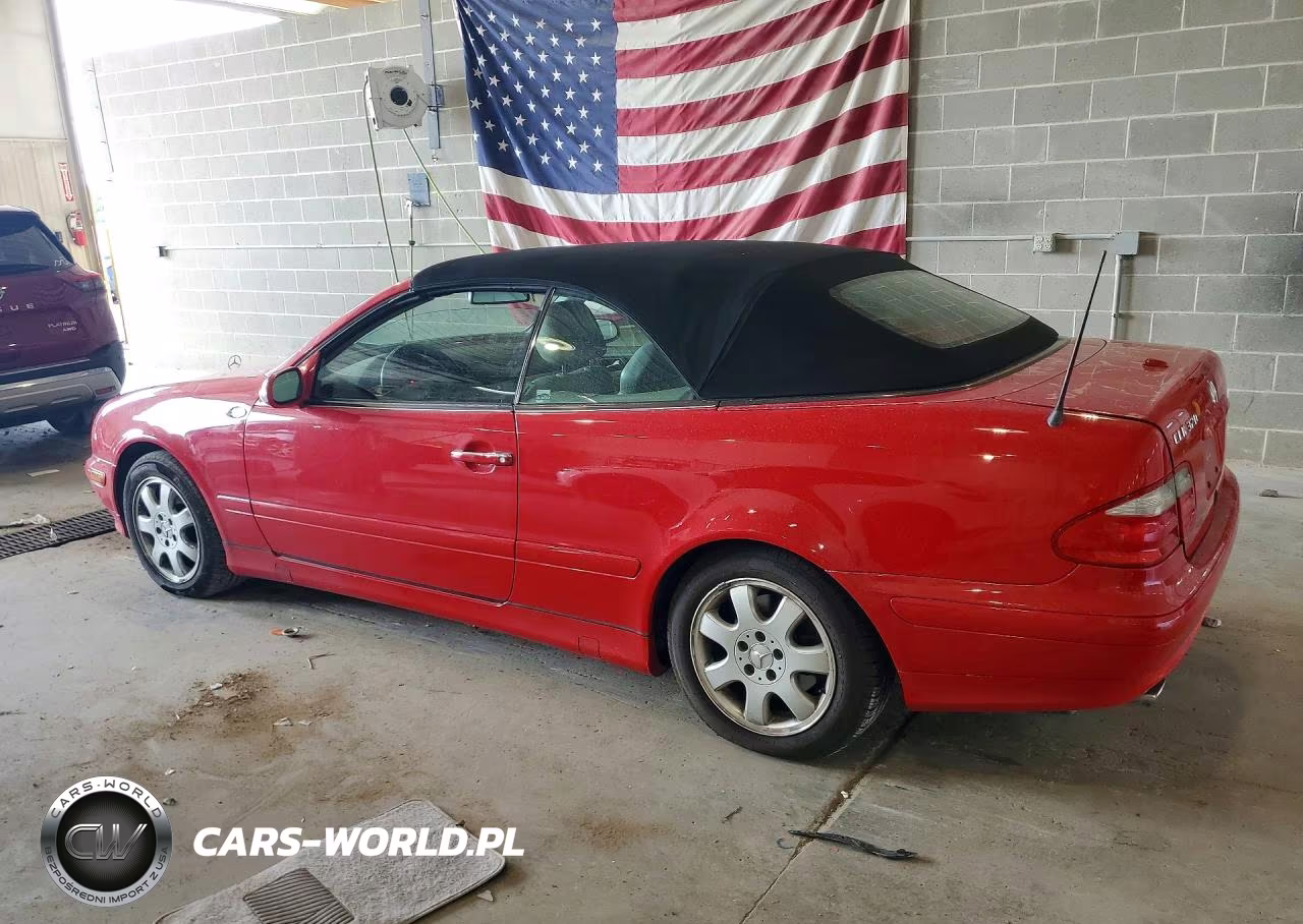 2003 Mercedes-Benz Clk 320 VIN:WDBLK65G53T135413 - 2