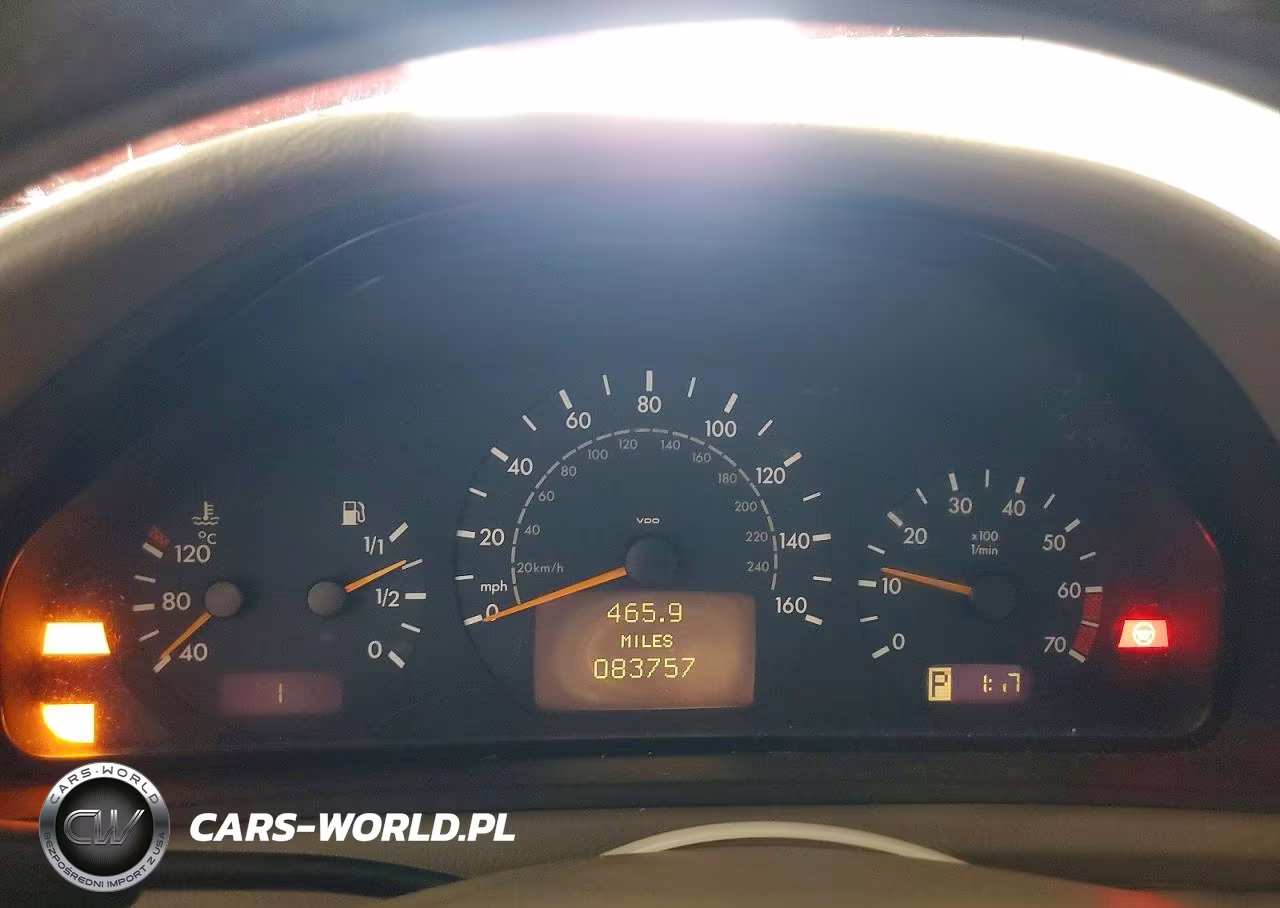 2003 Mercedes-Benz Clk 320 VIN:WDBLK65G53T135413 - 9