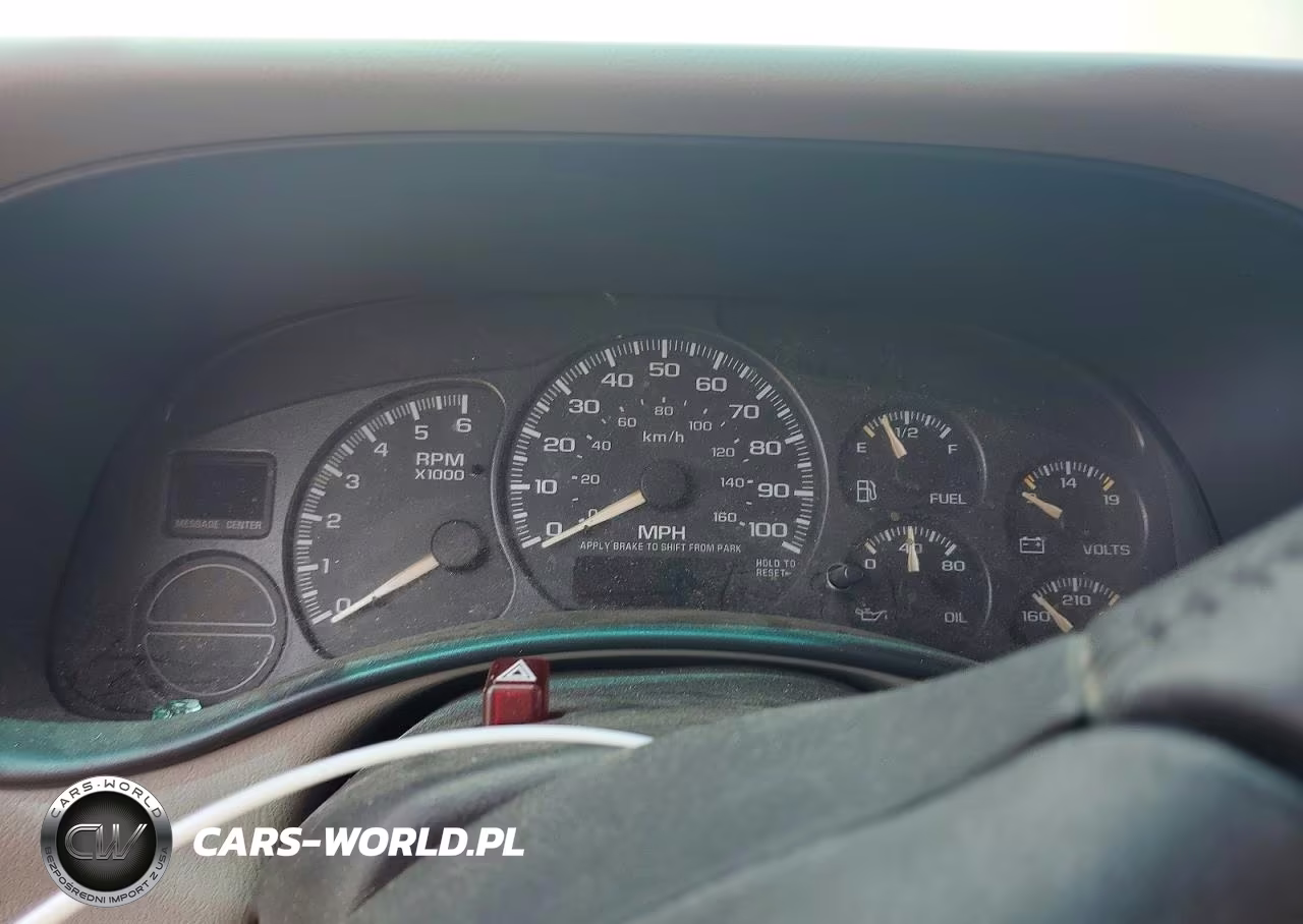 2002 Chevrolet Suburban K1500 VIN:3GNFK16Z32G257661 - 9