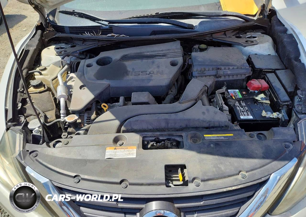 2016 Nissan Altima 2.5 S VIN:1N4AL3AP7GN380112 - 11