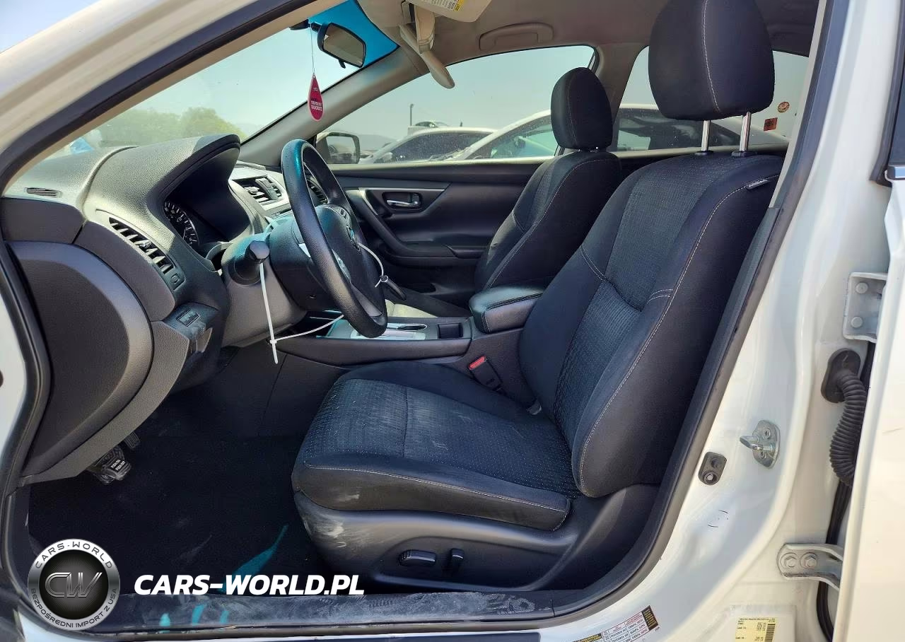 2016 Nissan Altima 2.5 S VIN:1N4AL3AP7GN380112 - 7