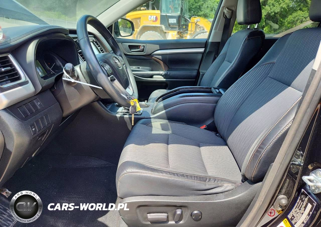 2016 Toyota Highlander Le Plus VIN:5TDBKRFH2GS250416 - 7