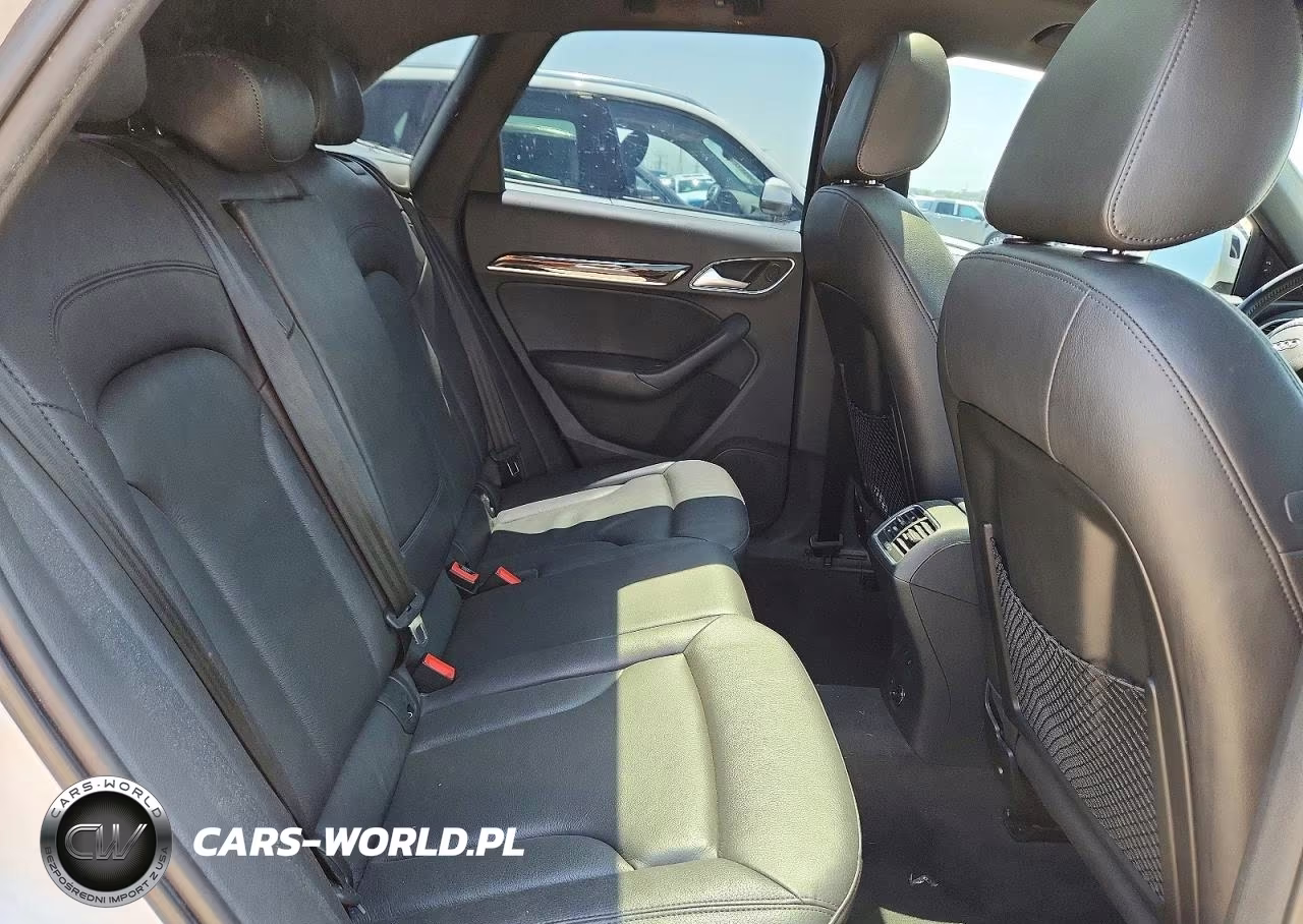 2015 Audi Q3 Premium Plus VIN:WA1EFCFSXFR007325 - 10