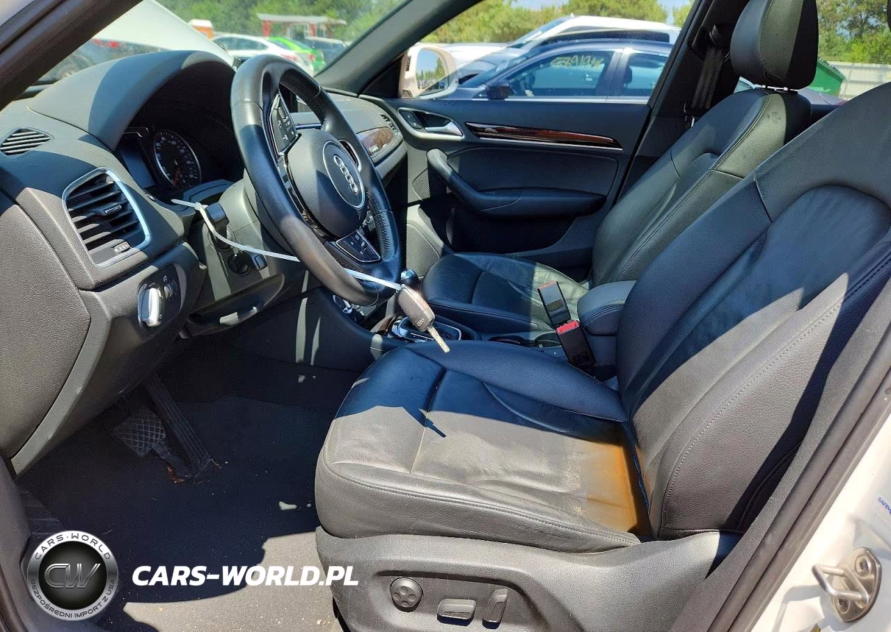 2015 Audi Q3 Premium Plus VIN:WA1EFCFSXFR007325 - 7
