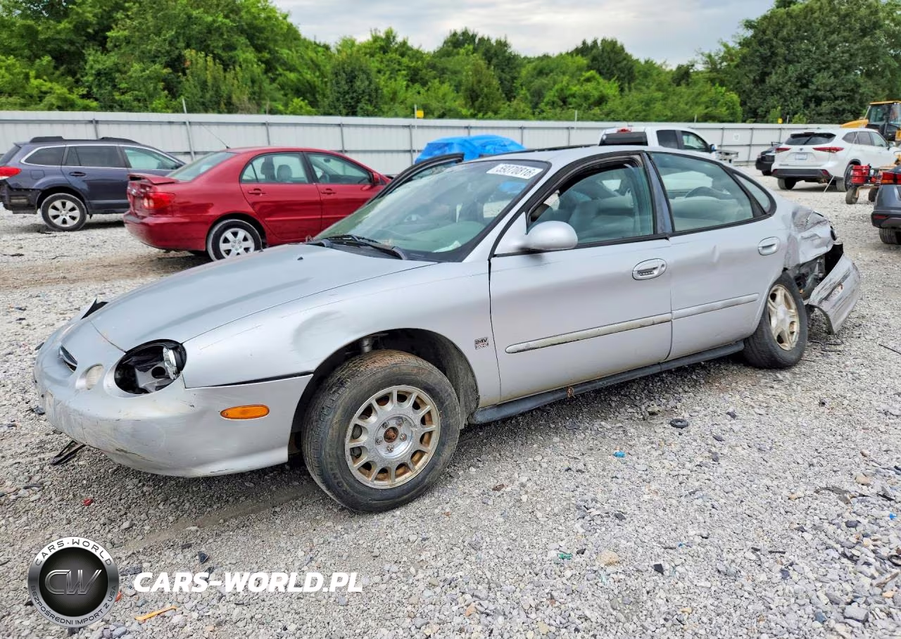 1999 Ford Taurus Se