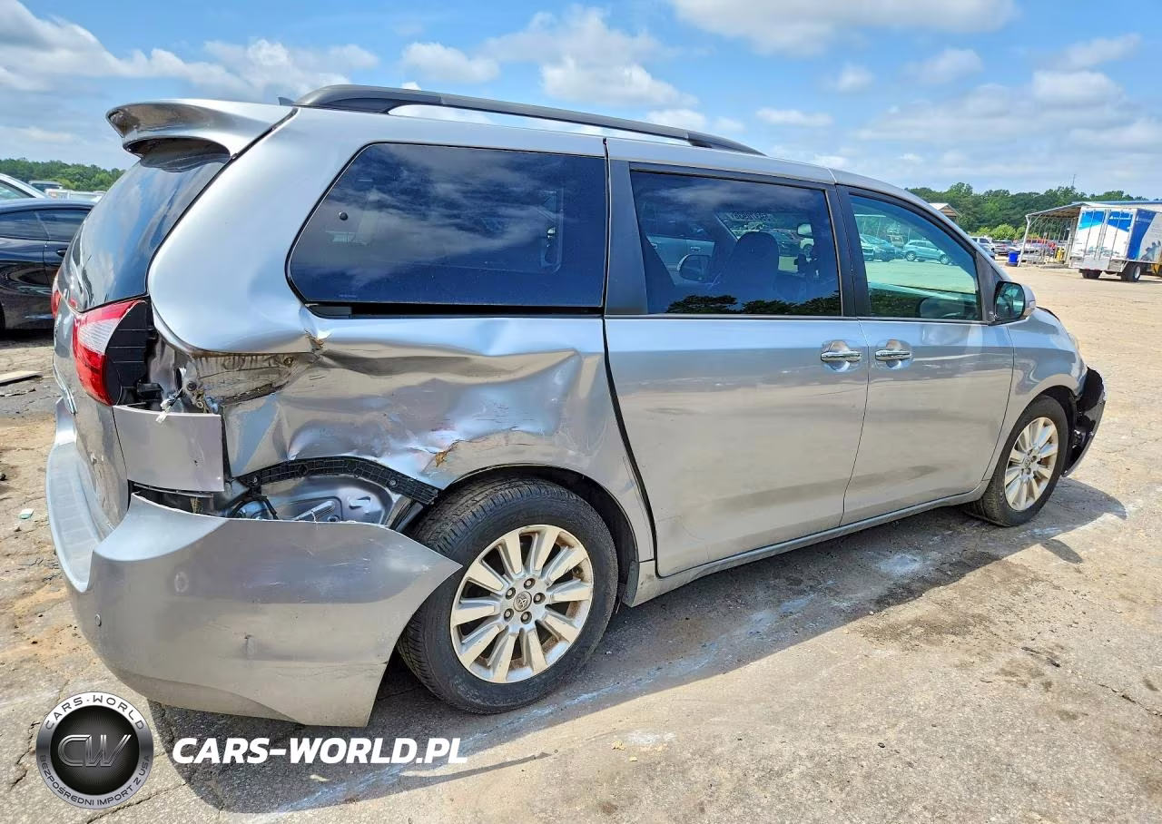 2015 Toyota Sienna Limited Premium 7-Passenger VIN:5TDYK3DC9FS596038 - 3