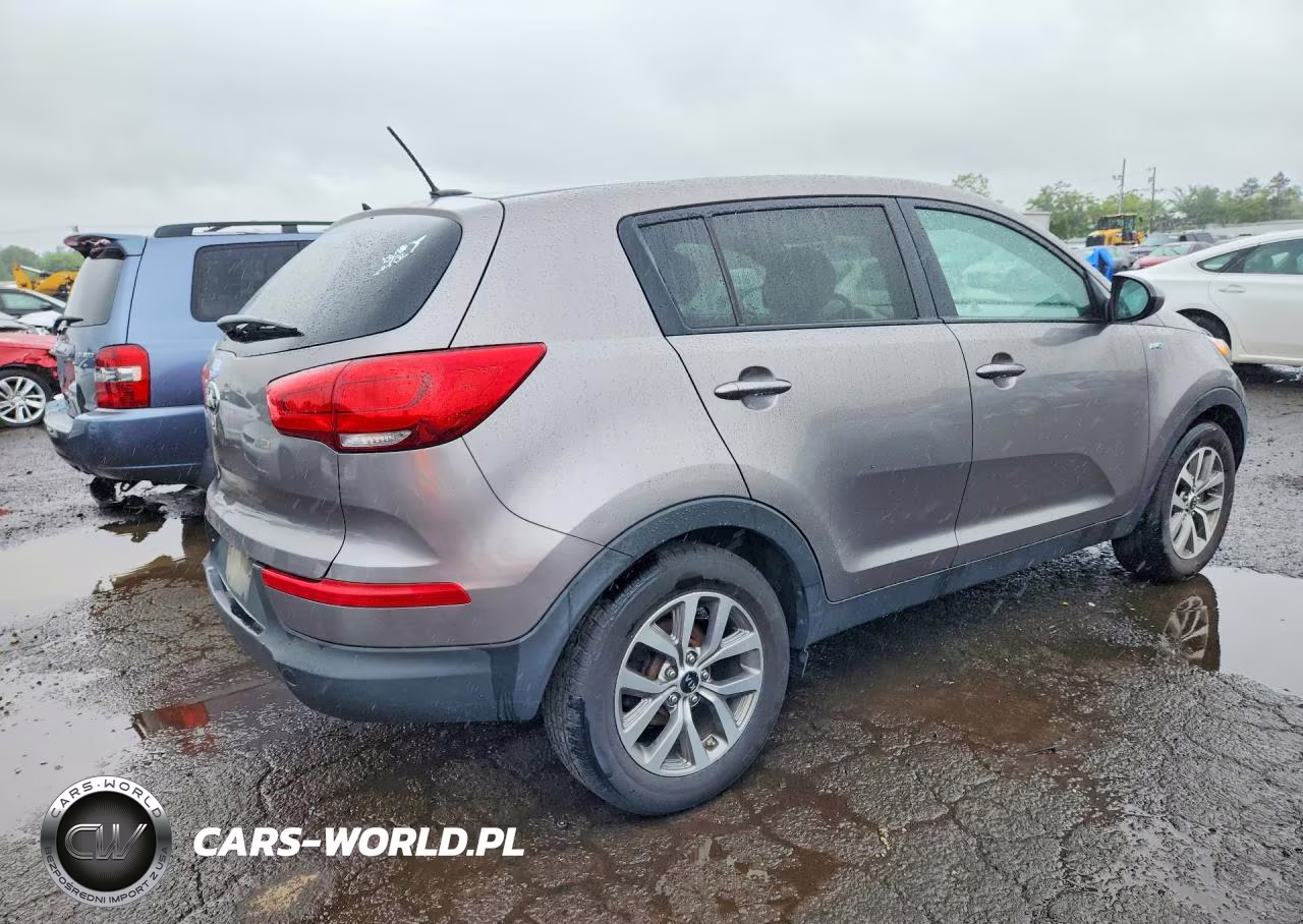2014 Kia Sportage Lx VIN:KNDPBCAC8E7628017 - 3