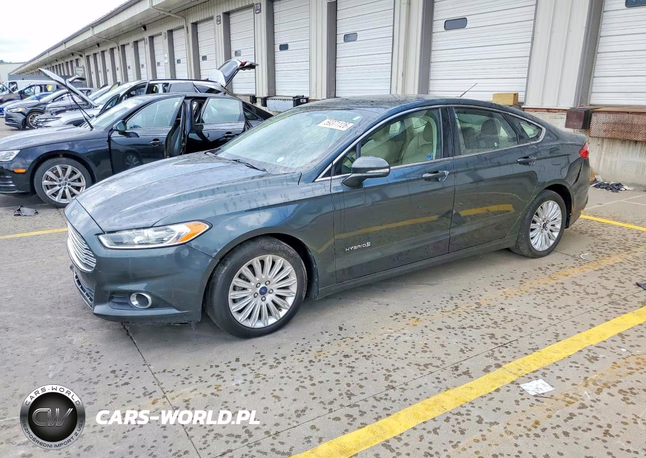 2015 Ford Fusion Se Hybrid – zdjęcie 1 z 12