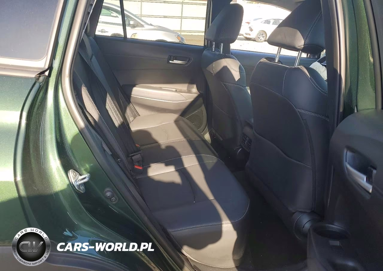 2022 Toyota Corolla Cross Xle VIN:7MUDAABG7NV013935 - 11