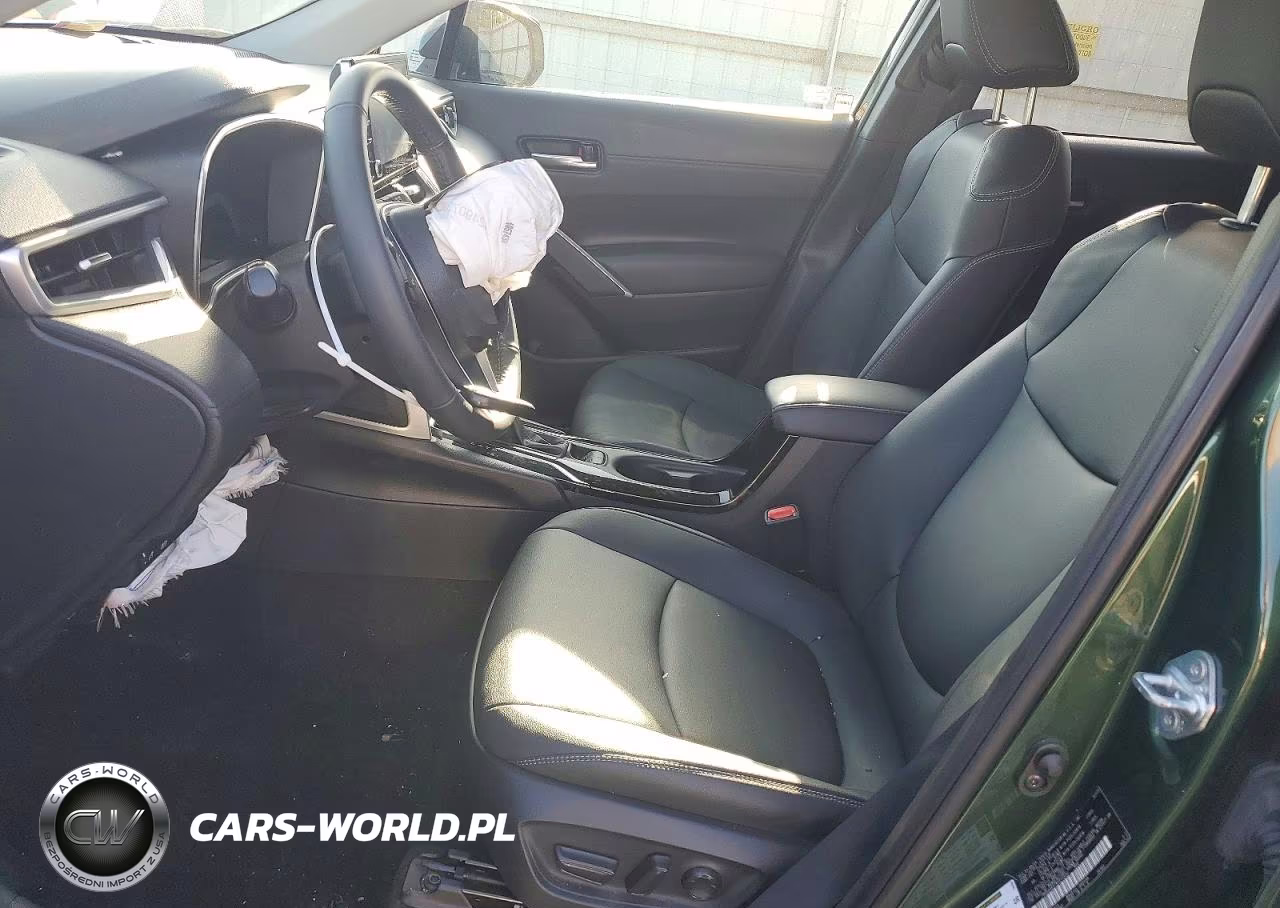 2022 Toyota Corolla Cross Xle VIN:7MUDAABG7NV013935 - 7