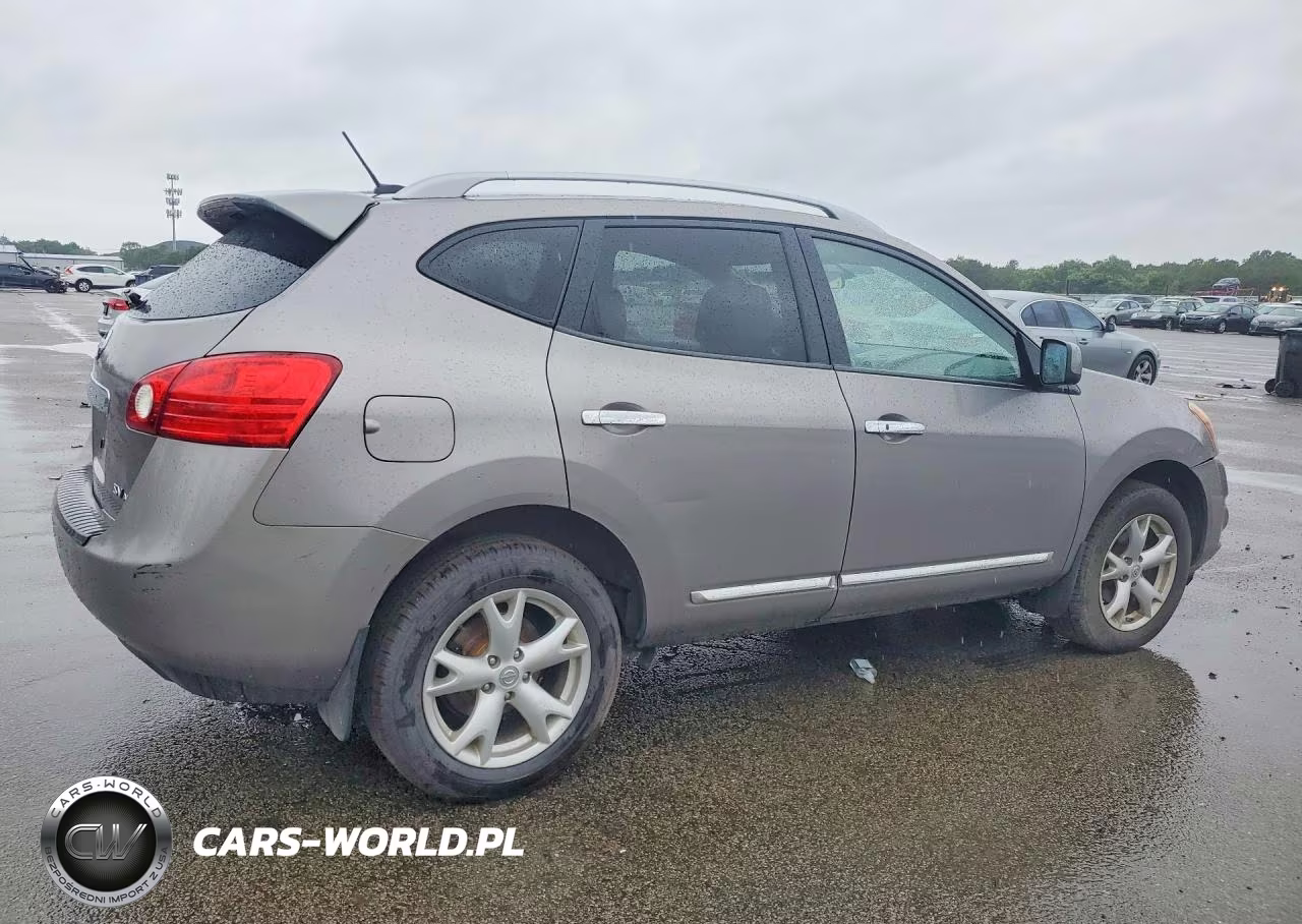 2011 Nissan Rogue S VIN:JN8AS5MV2BW666654 - 3