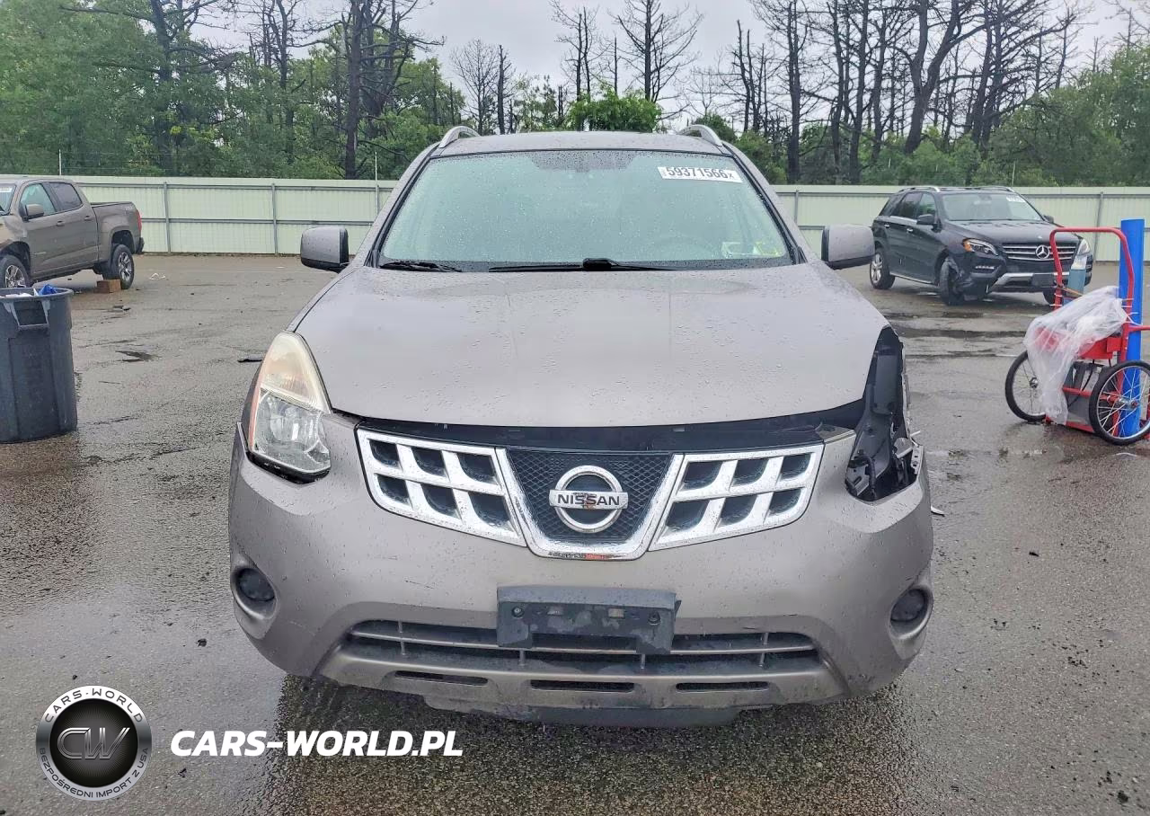 2011 Nissan Rogue S VIN:JN8AS5MV2BW666654 - 5