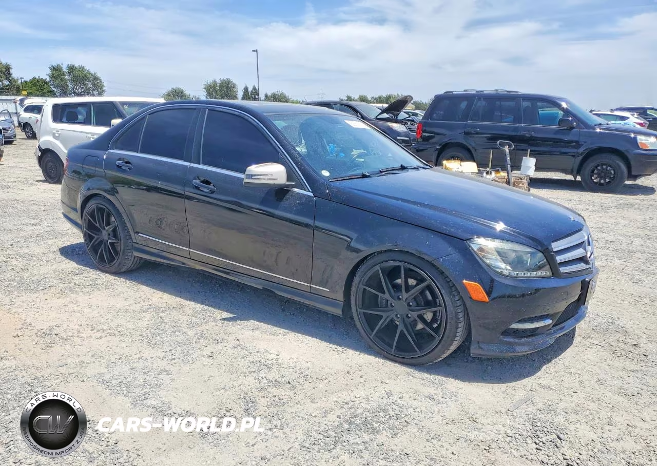 2011 Mercedes-Benz C 300 4Matic VIN:WDDGF8BB3BR181450 - 4