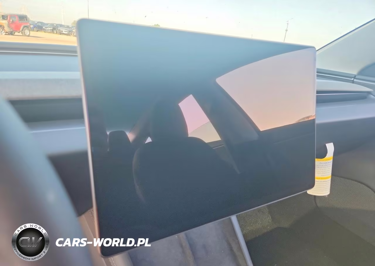 2026 Tesla Model 3 VIN:5YJ3E1EA7TF163479 - 9