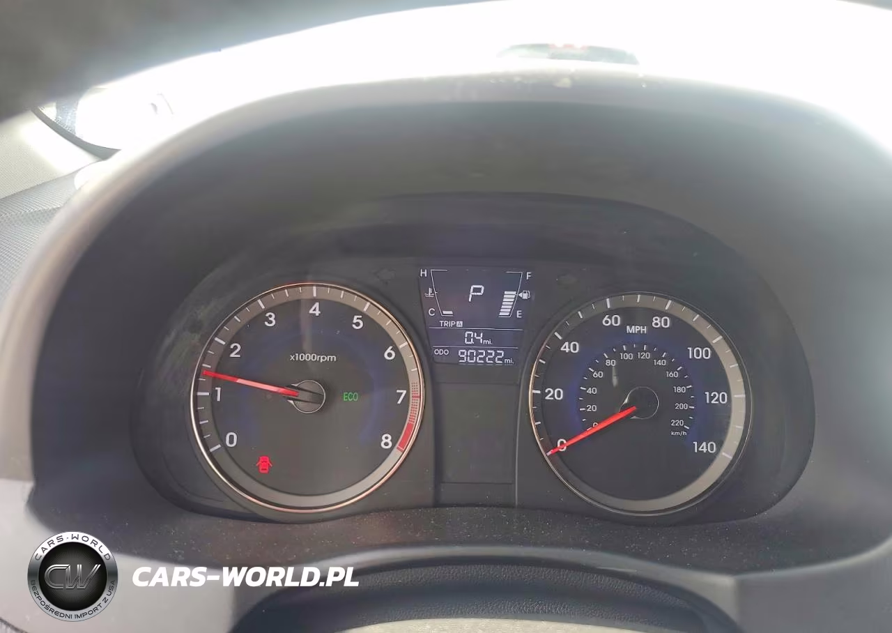 2012 Hyundai Accent Se VIN:KMHCU5AE4CU057447 - 9