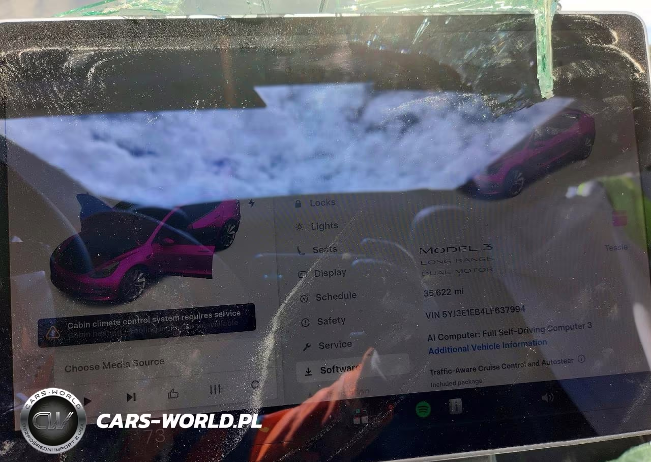 2020 Tesla Model 3 VIN:5YJ3E1EB4LF637994 - 9