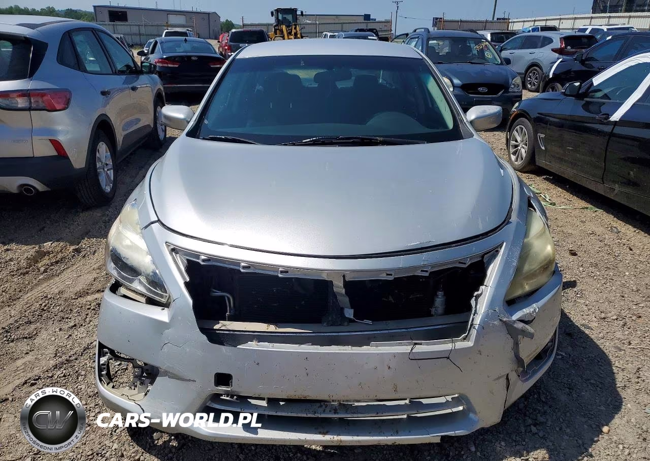 2015 Nissan Altima 2.5 S VIN:1N4AL3APXFC584302 - 5