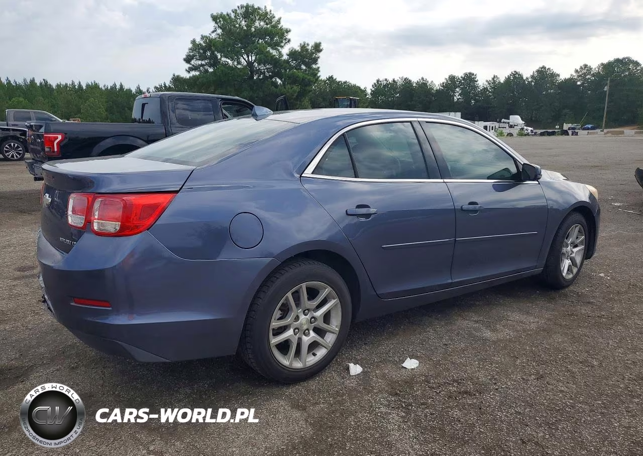 2014 Chevrolet Malibu 1Lt VIN:1G11C5SL9EF177949 - 3