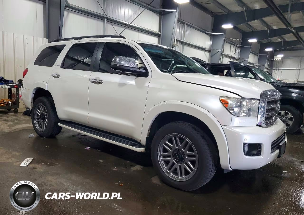 2014 Toyota Sequoia Platinum VIN:5TDDW5G18ES092457 - 4