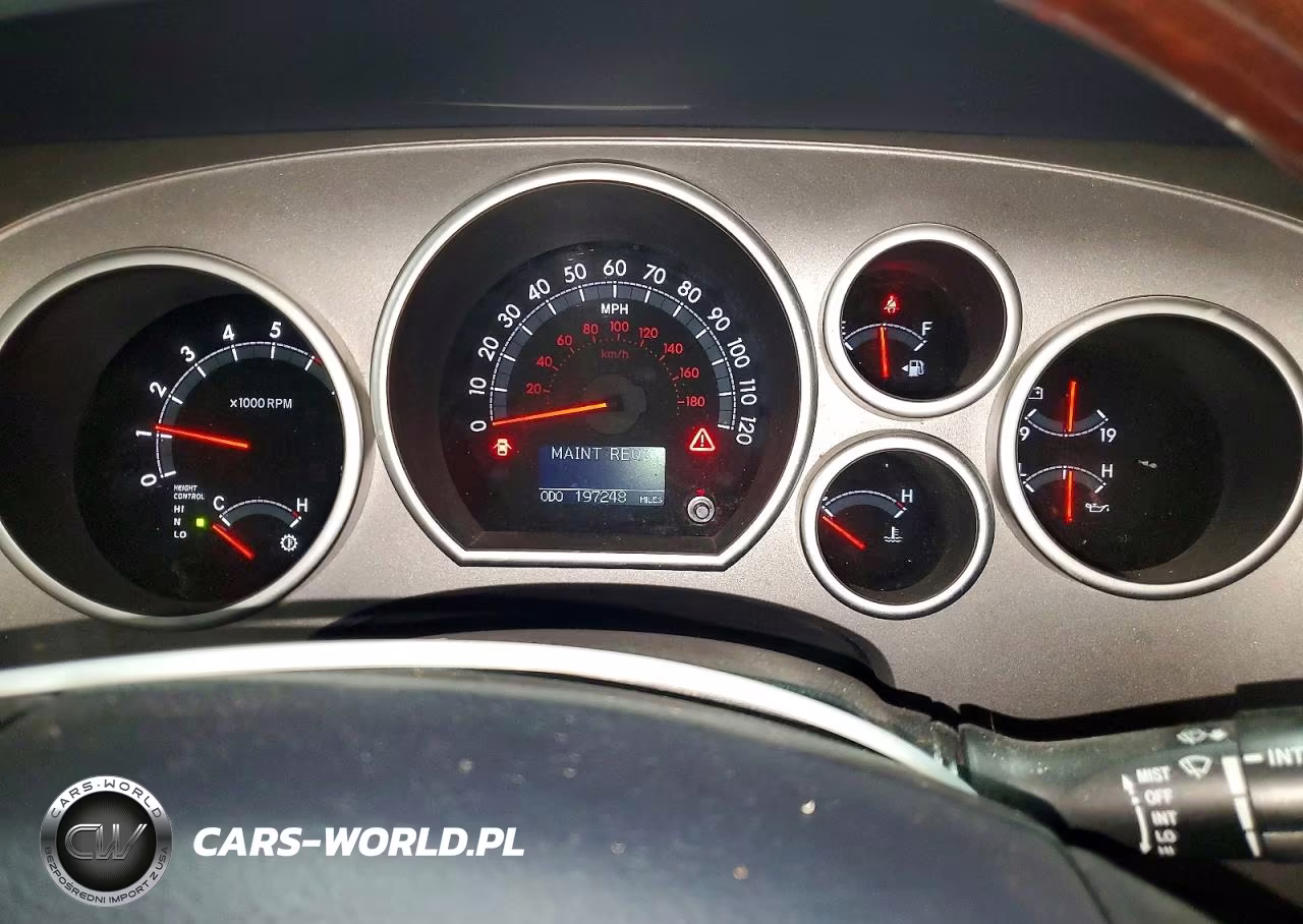 2014 Toyota Sequoia Platinum VIN:5TDDW5G18ES092457 - 9