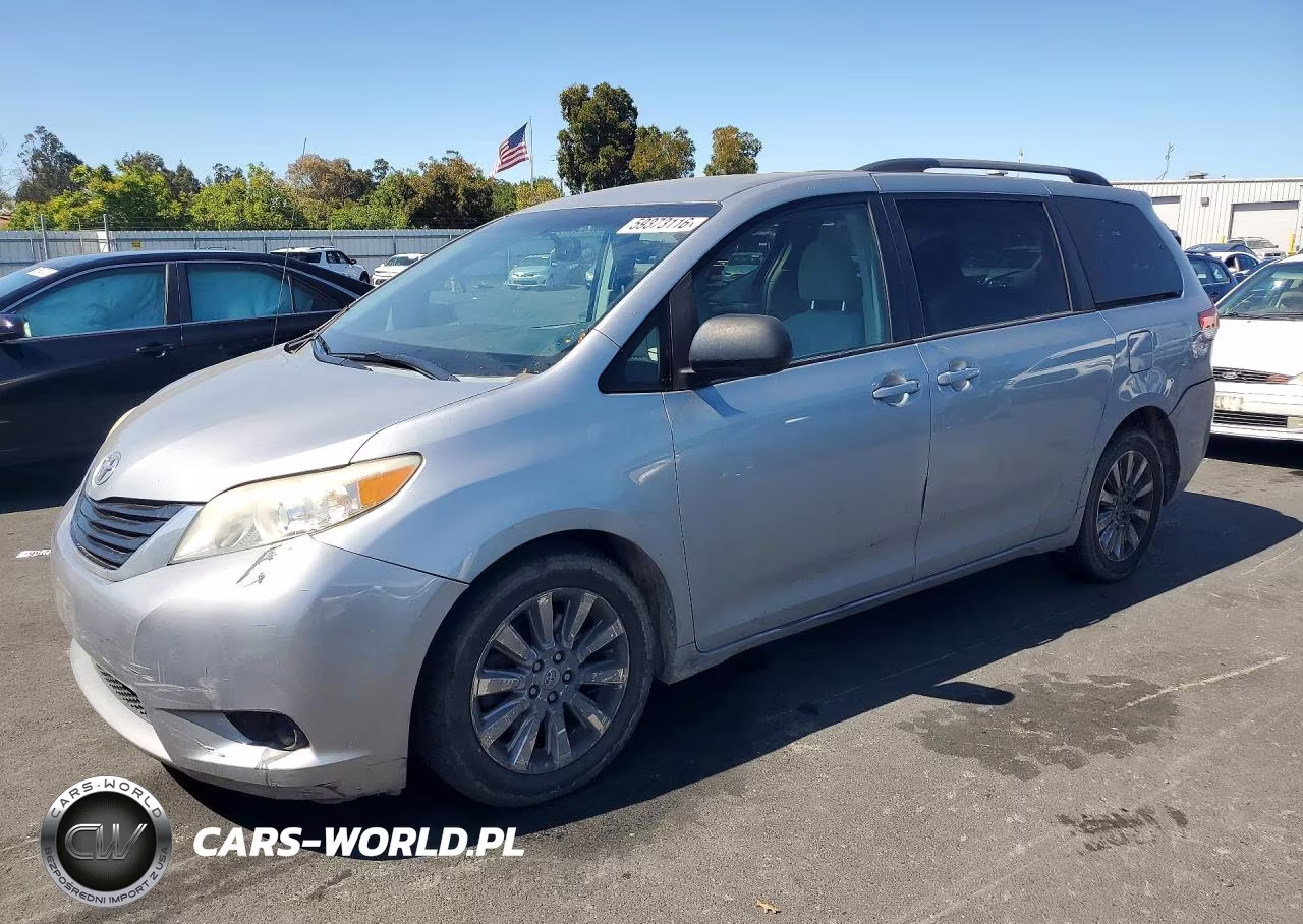 2014 Toyota Sienna Le
