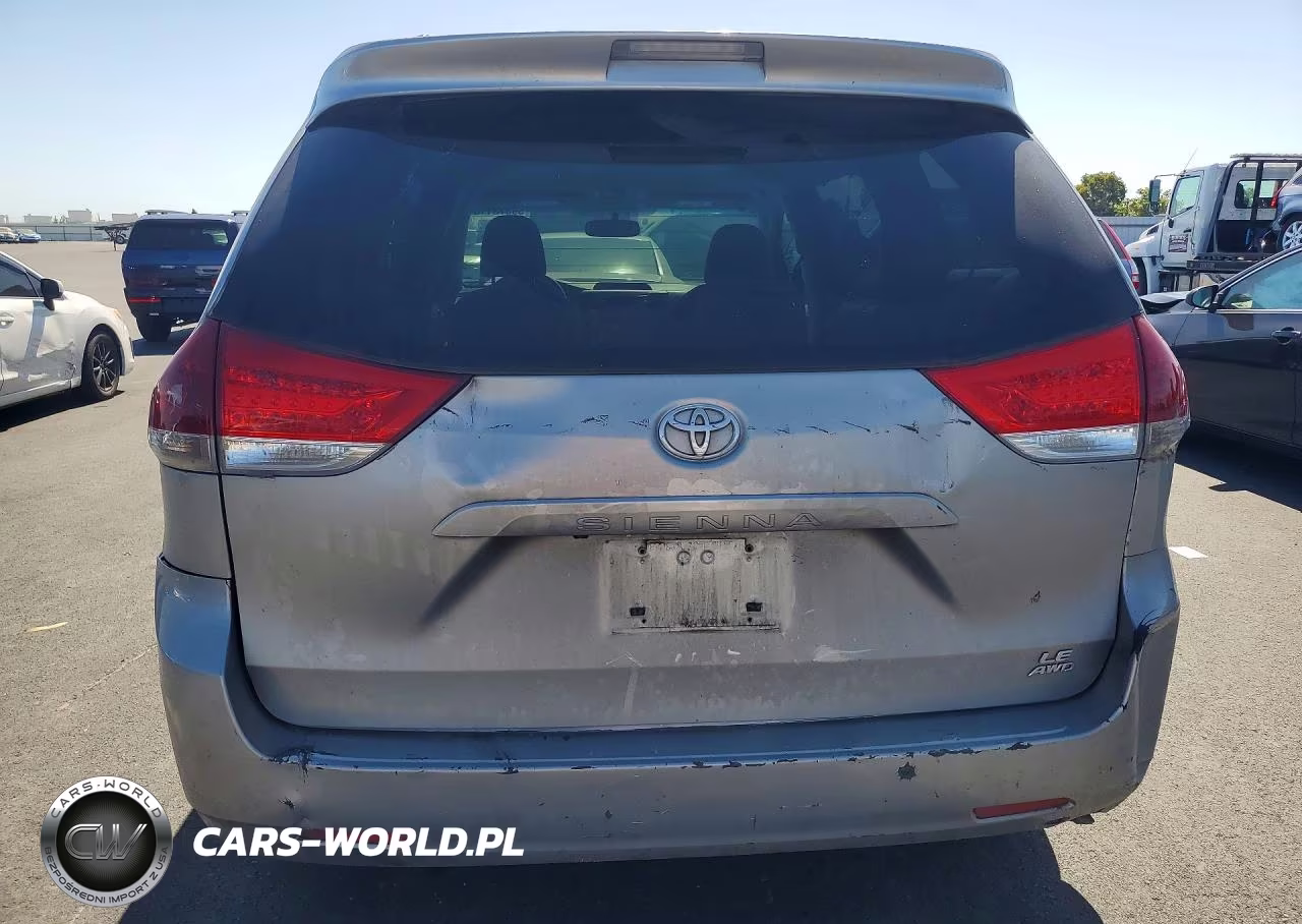2014 Toyota Sienna Le VIN:5TDJK3DCXES077807 - 6