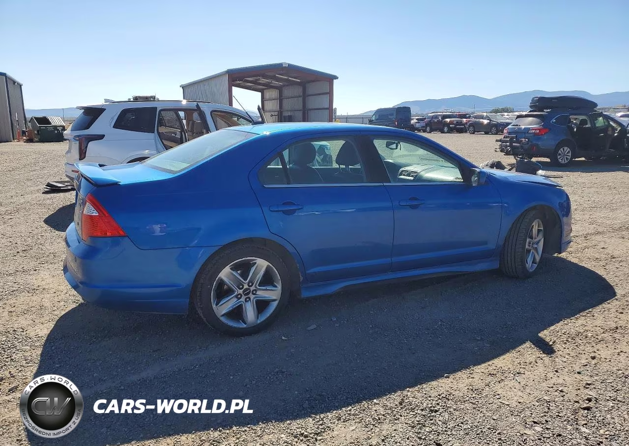 2011 Ford Fusion Sport VIN:3FAHP0DCXBR235467 - 3