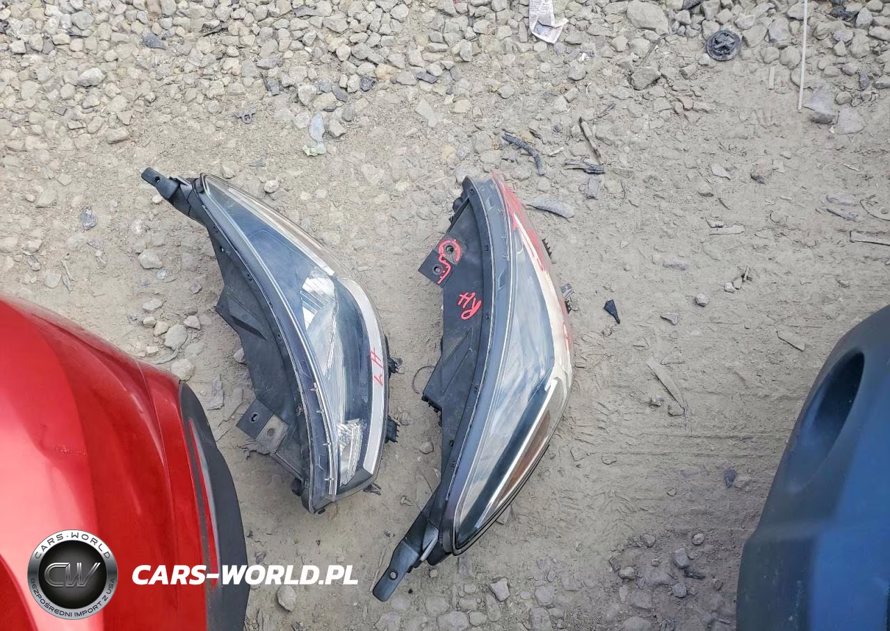 2020 Kia Rio S VIN:3KPA24AD6LE288142 - 12