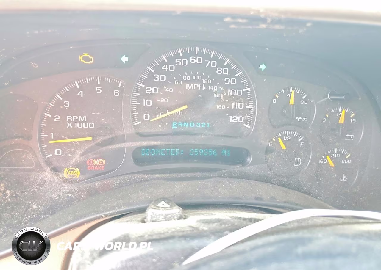 2004 Chevrolet Suburban C1500 VIN:1GNEC16Z04J110935 - 9