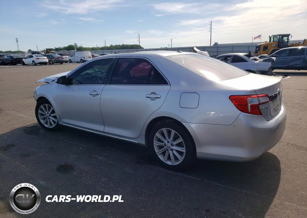 2014 Toyota Camry Xle V6 VIN:4T1BK1FK4EU549410 - 2
