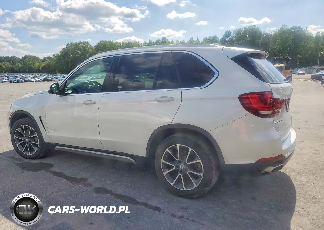 2018 BMW X5 xDrive35I VIN:5UXKR0C57J0Y06309 - 2